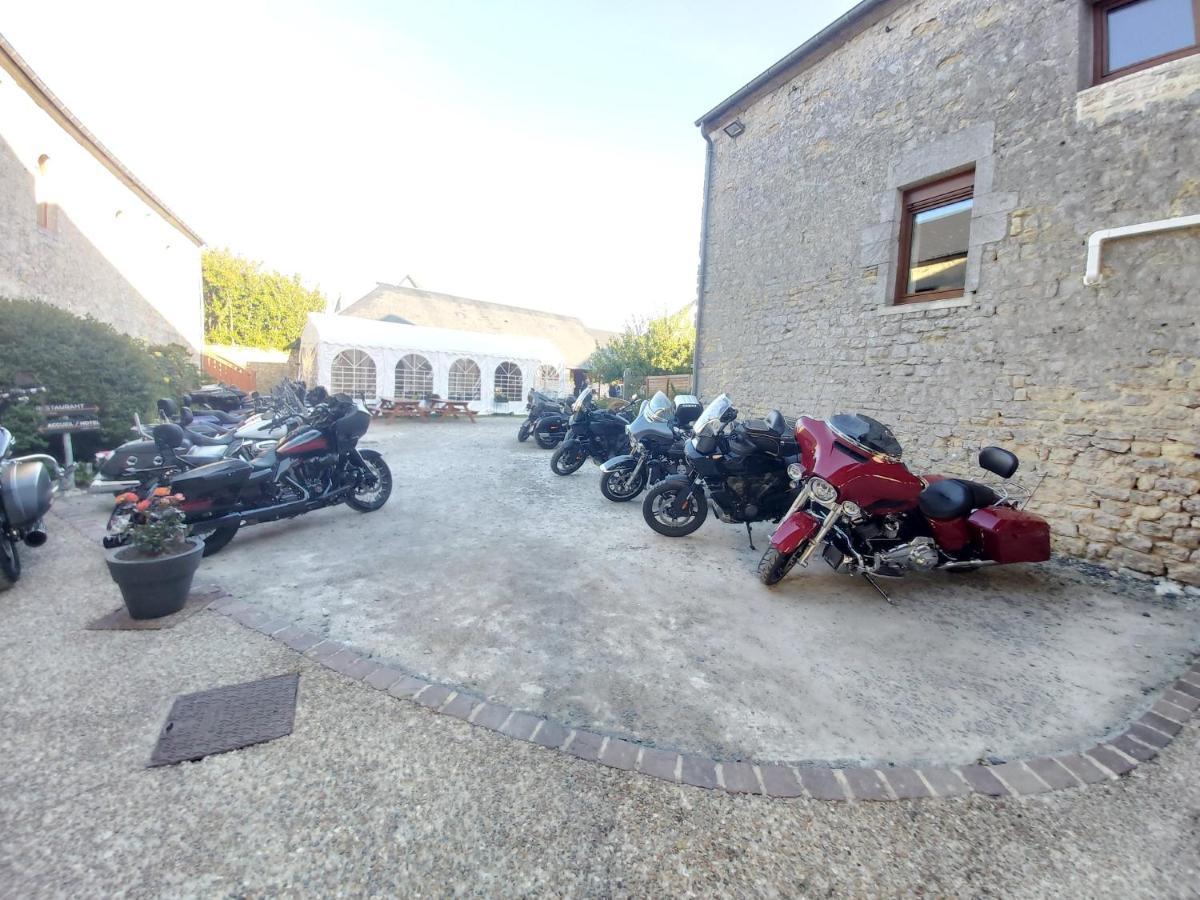 Hotel Restaurant Le Clos De L 'Ancien Pressoir Commes Exterior photo